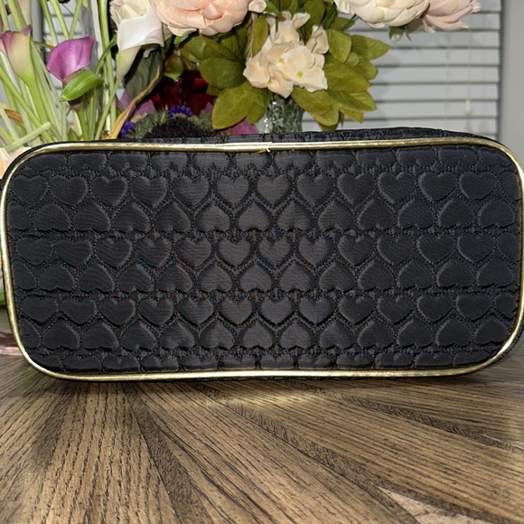 NWT JUICY COUTURE bag 🖤✨ ❤️‍🔥❤️‍🔥❤️‍🔥HOST PICK ! - Picture 4 of 4